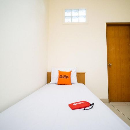 Koolkost Near Padjadjaran University - Minimum Stay 6 Nights Bandung Exterior foto